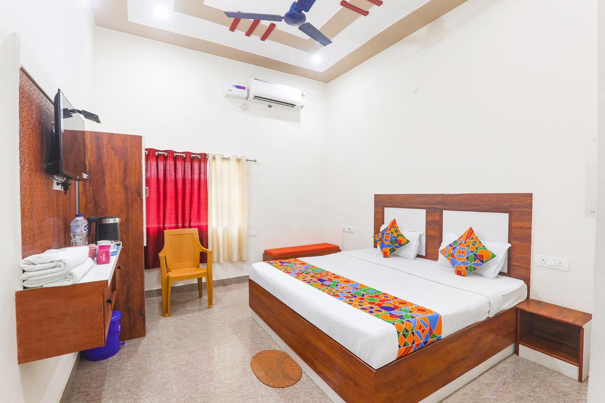 Fabhotel Shree Venkatesh Nileyam Ayodhya ภายนอก รูปภาพ