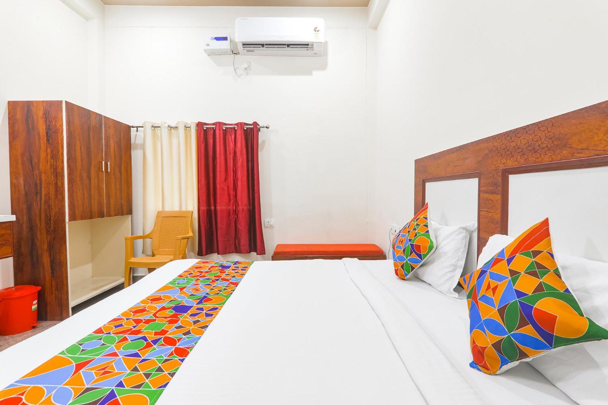 Fabhotel Shree Venkatesh Nileyam Ayodhya ภายนอก รูปภาพ